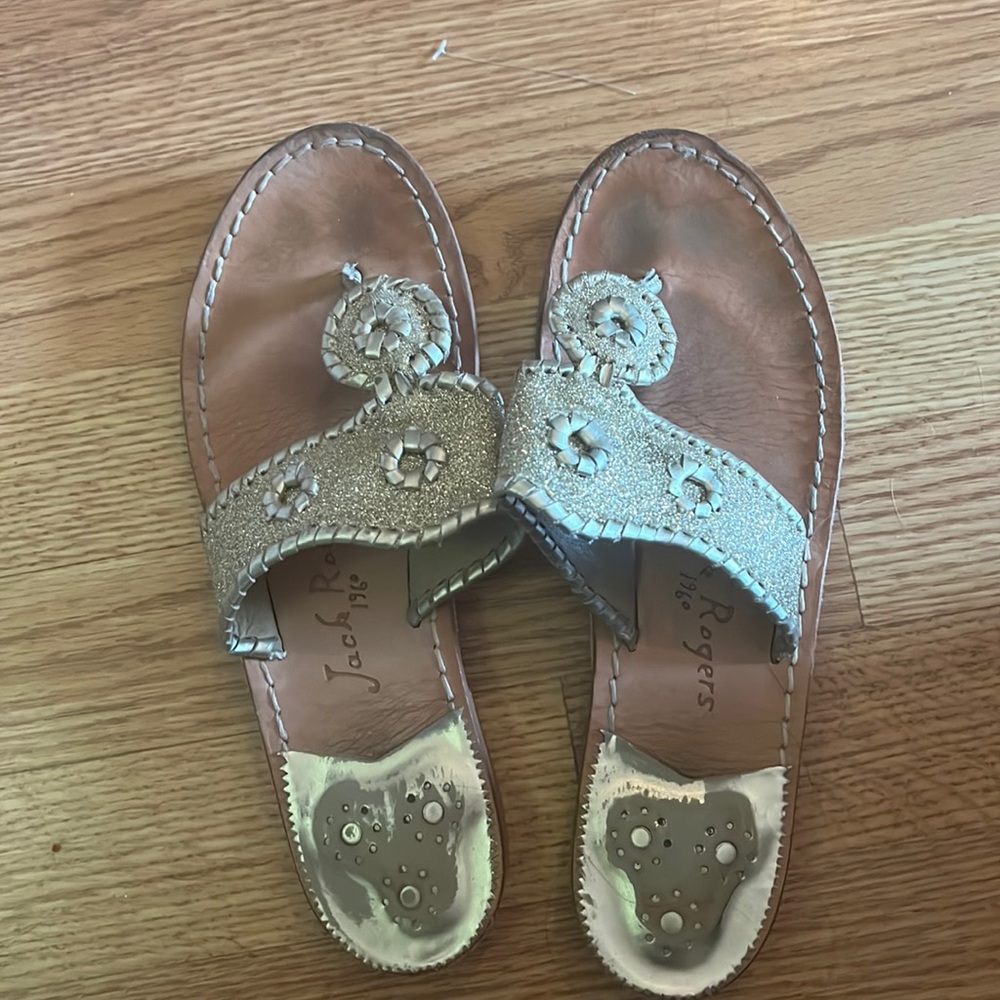 -can tell they have been worn